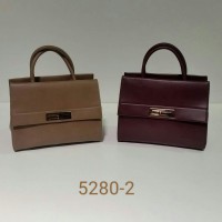 City bag fecho metálico